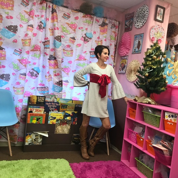 Meet your Posher, Kim - Picture 2 of 2